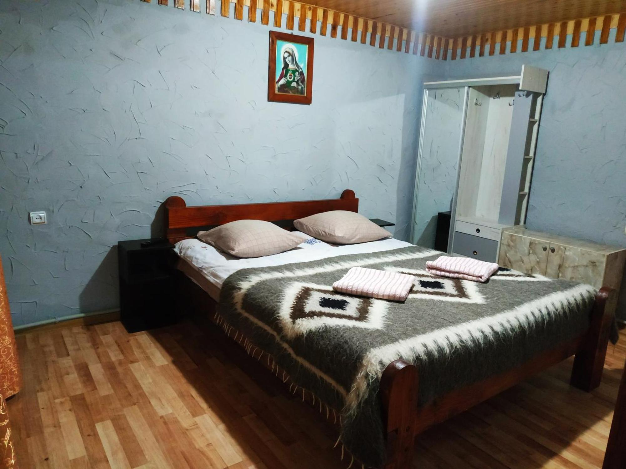 Hotel V Ulyanu à Yaremtche Extérieur photo